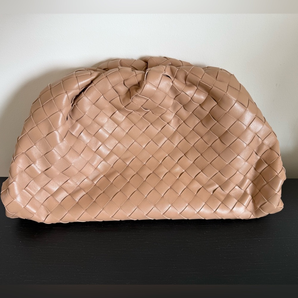 Bottega Veneta Nappa Maxi Intrecciato The Pouch